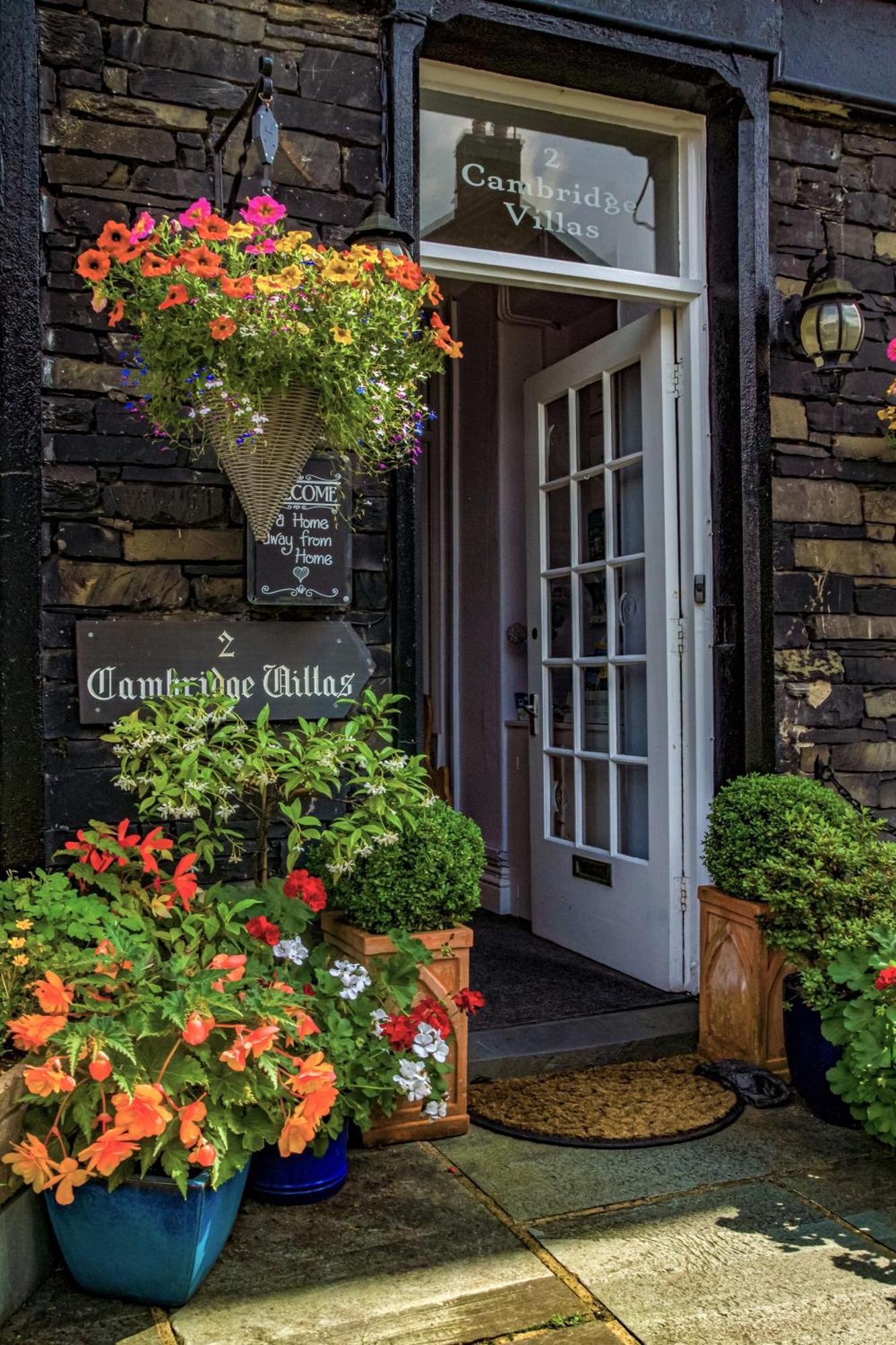 2 Cambridge Villas B & B Ambleside Ngoại thất bức ảnh